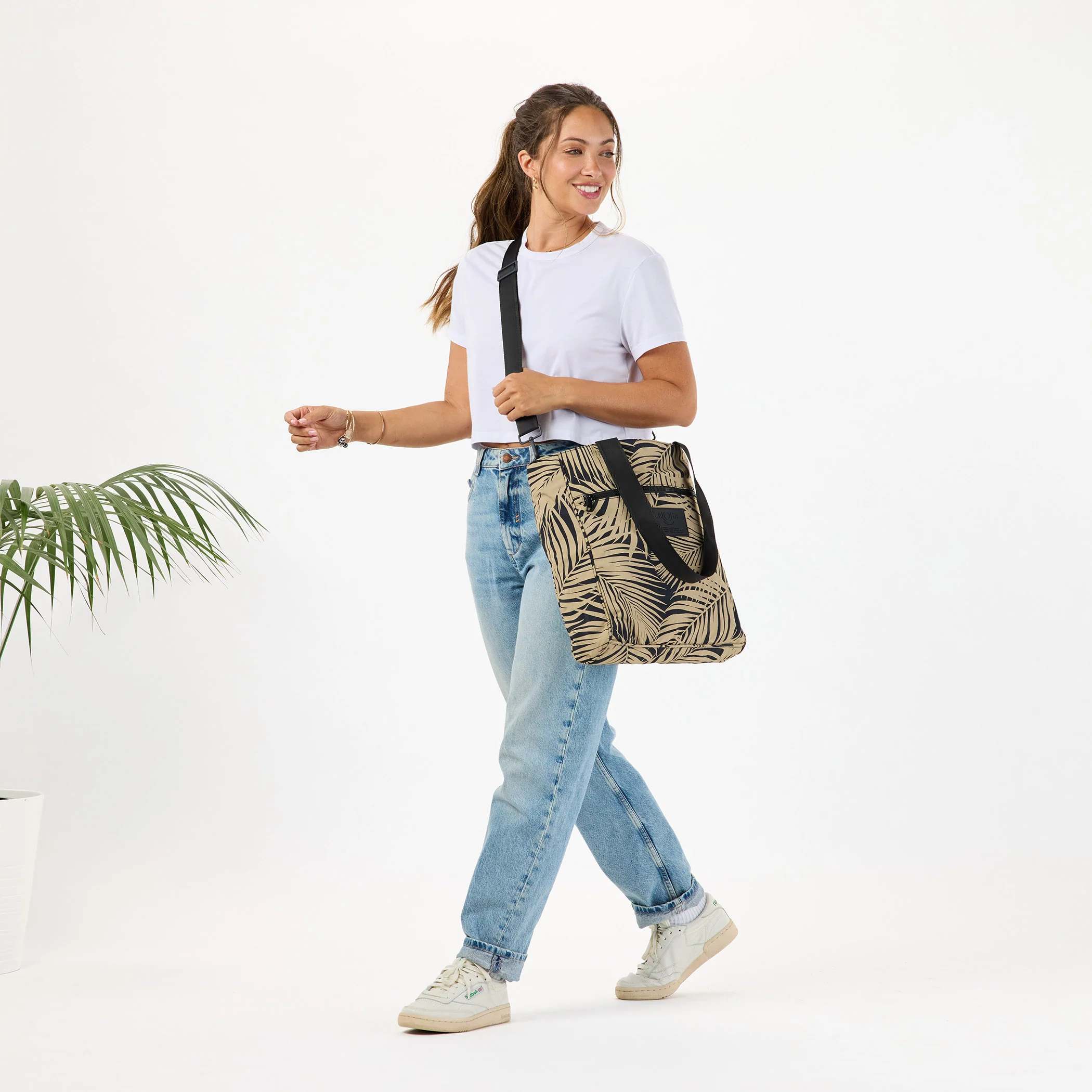 Keep It Light Daily Tote | Areca - Image 3