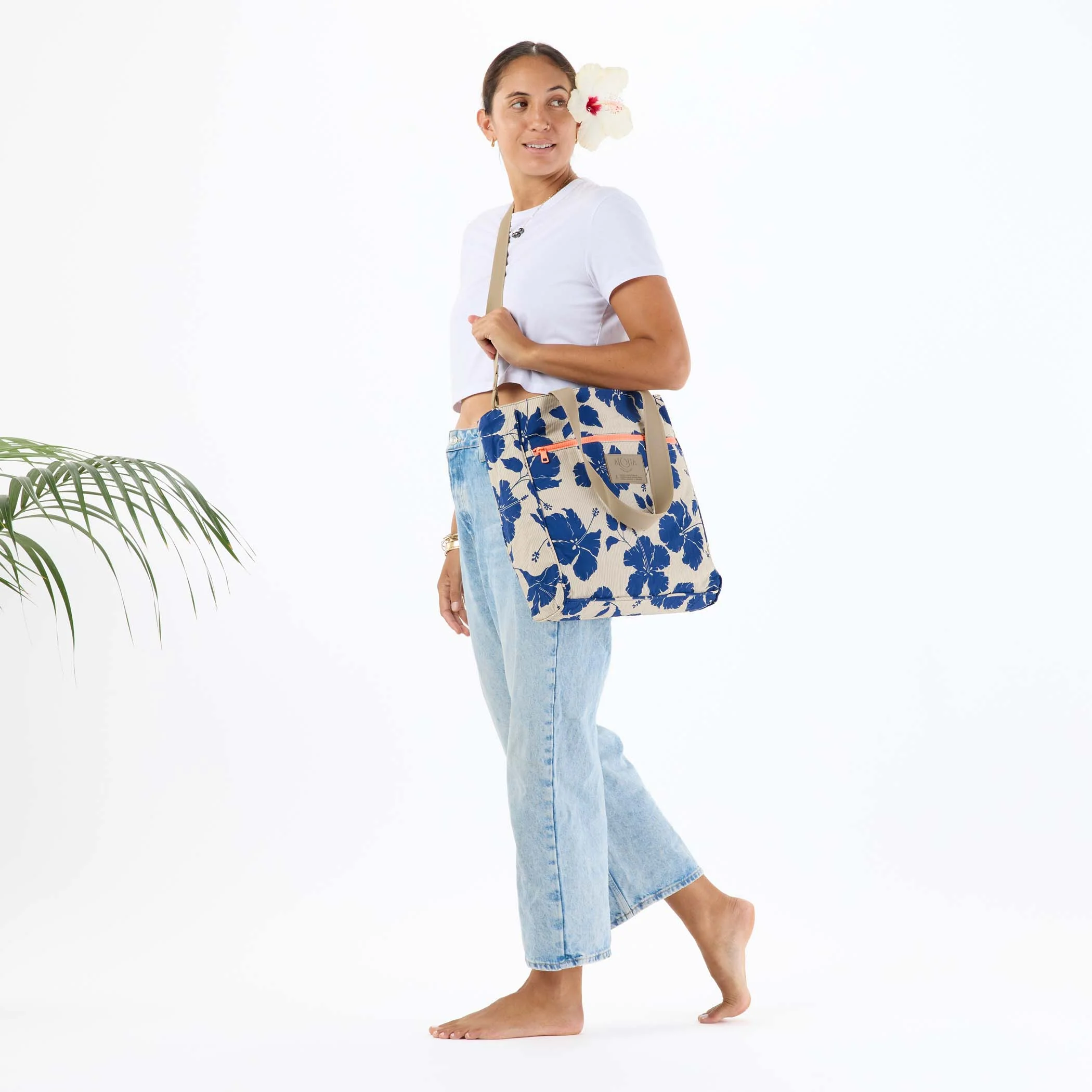 Keep It Light Daily Tote | Salina Tiny Stripe - Image 3