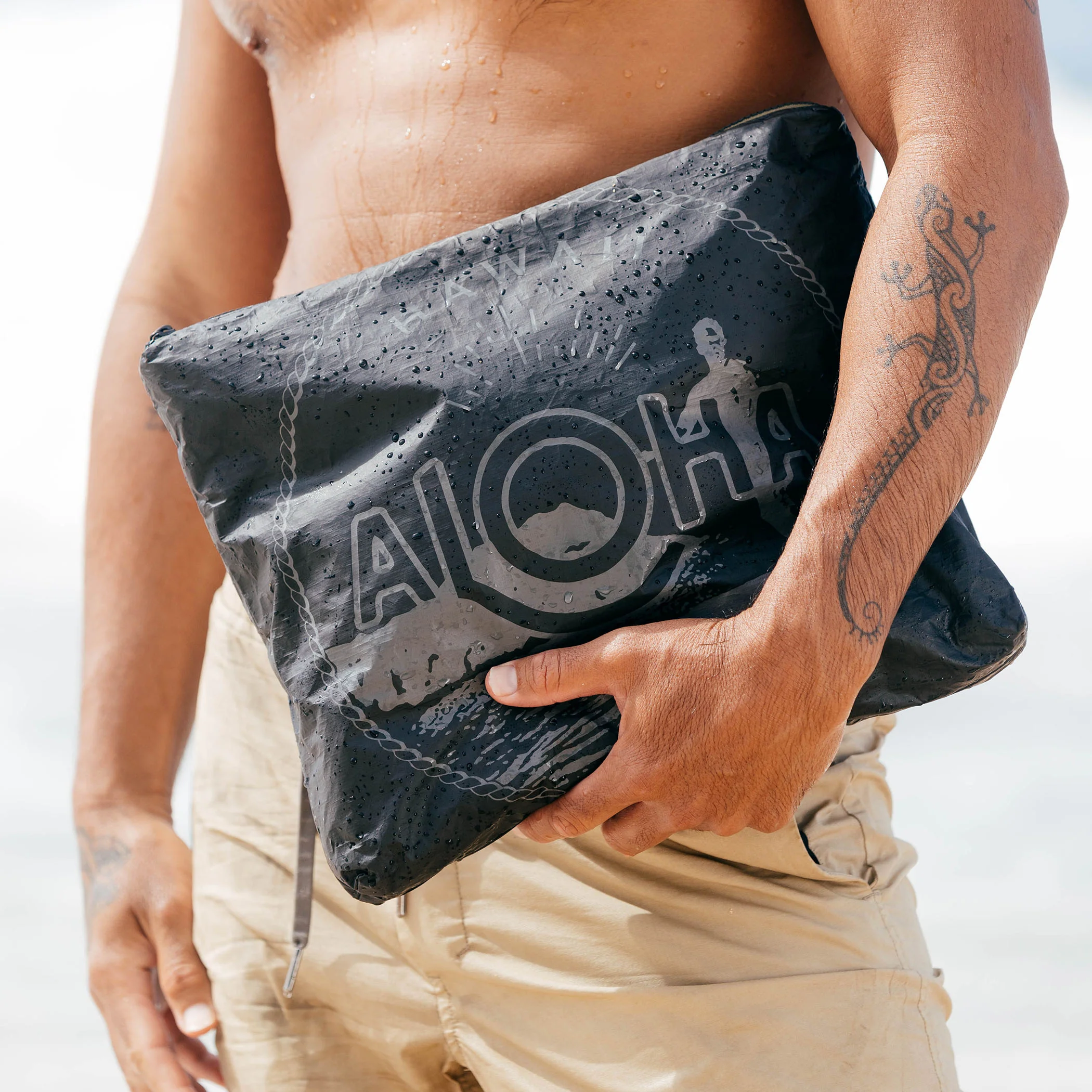 MAX Pouch | Waikīkī Seal - Image 4