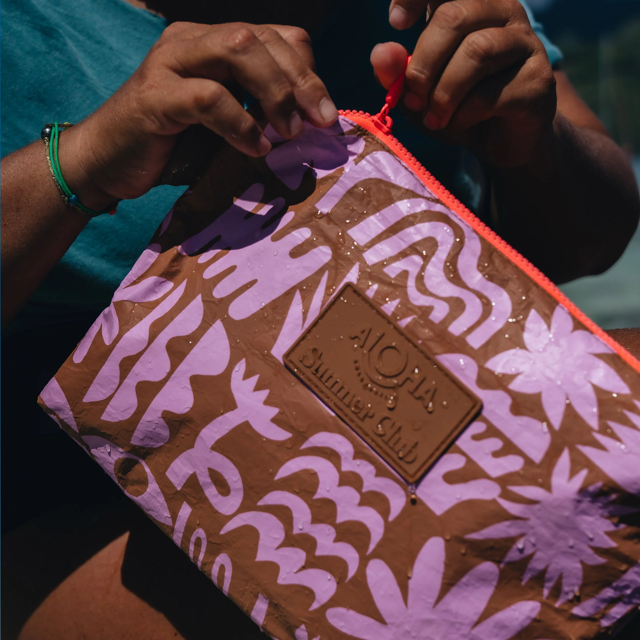 Mid Pouch | Summer Club - Image 5